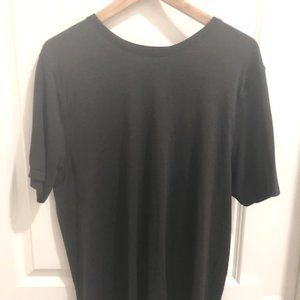 SOLD - Men's Lululemon Metal Vent Tech Breathe SS shirt XL Solid Black